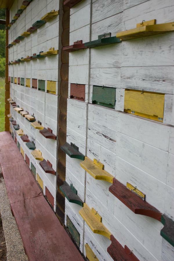 Bee House Maya Hotel Rob Bagian luar foto